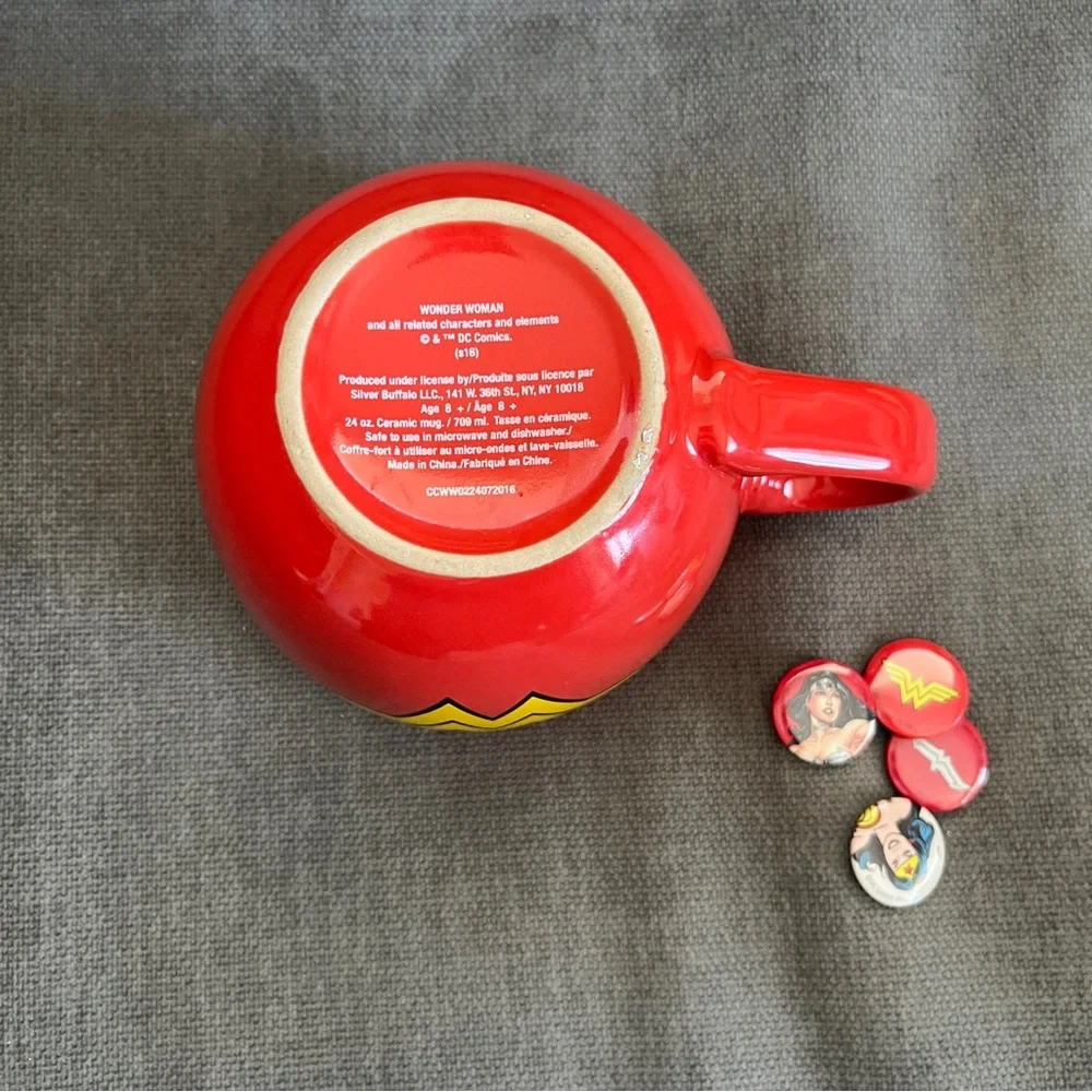 NWOT Iconic Wonder Woman Logo Red Blue Yellow 24 oz Ceramic Mug and Bonus Pins